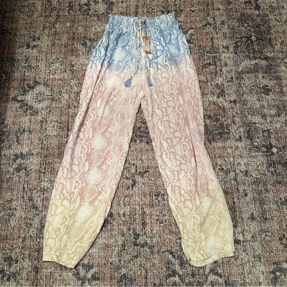 NWT surf gypsy suite by the sea snake print pants - Picture 8 of 9
